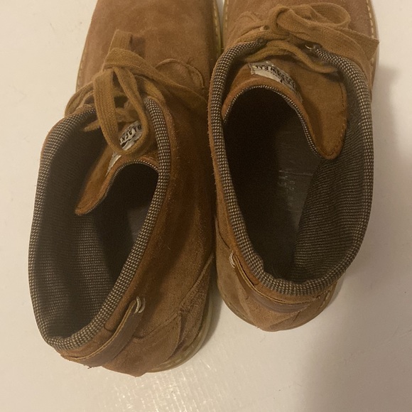 Blackwell Trading Company Suede Chukka Boots - Picture 4 of 7